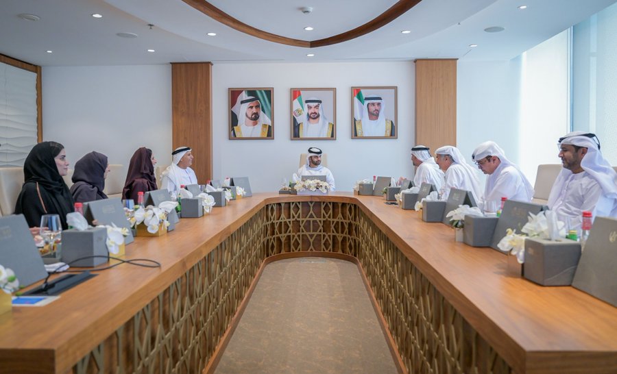 منصور بن محمد: ” بدعم القيادة الرشيدة.. القطاع الرياضي بدبي يواصل النمو”