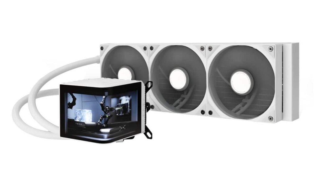 TRYX تكشف عن المبرد المائي المتكامل PANORAMA مع شاشة AMOLED