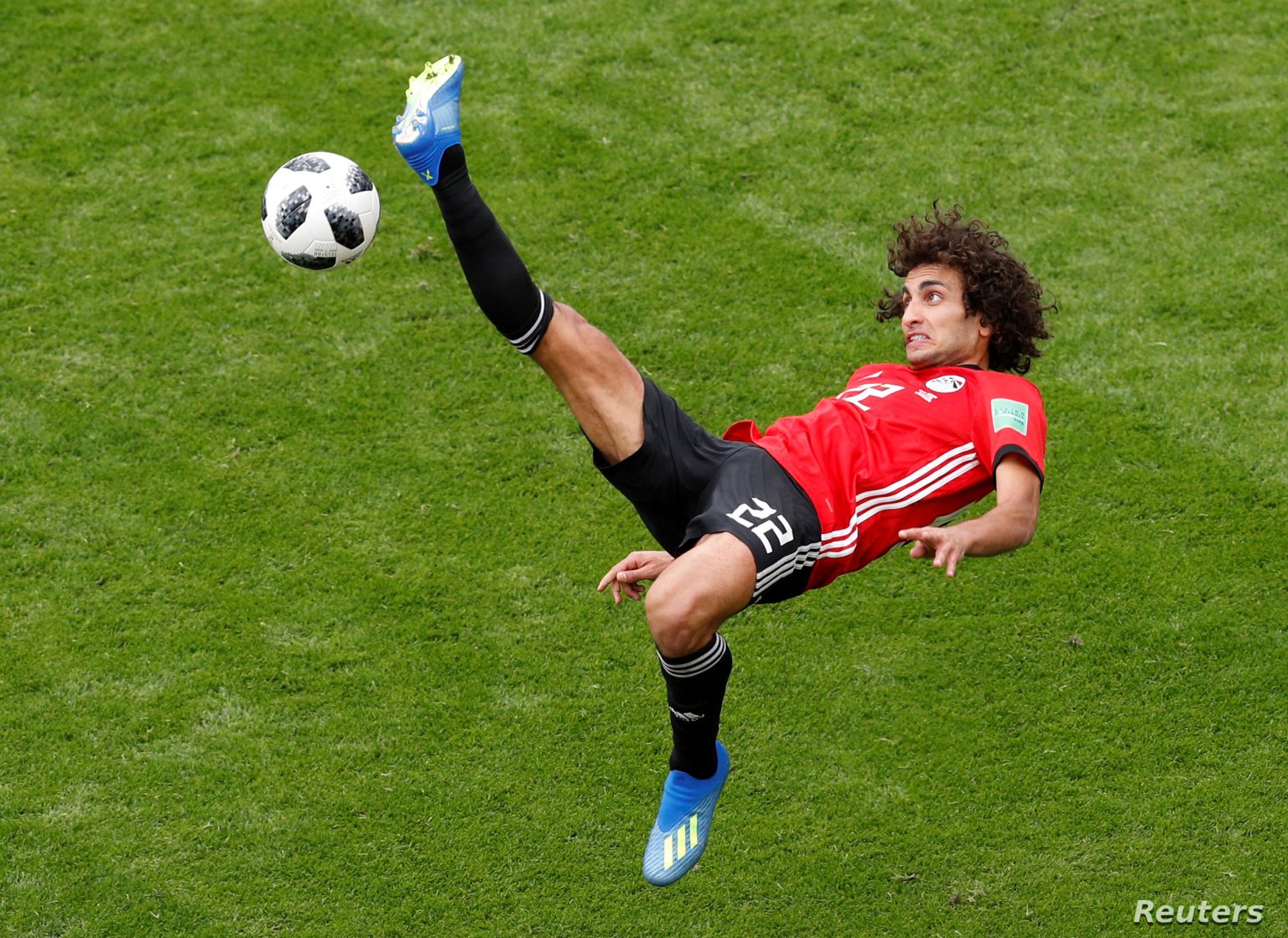 حالة نادرة في الملاعب.. فسخ عقد لاعب مصري 5 مرات في موسم واحد!