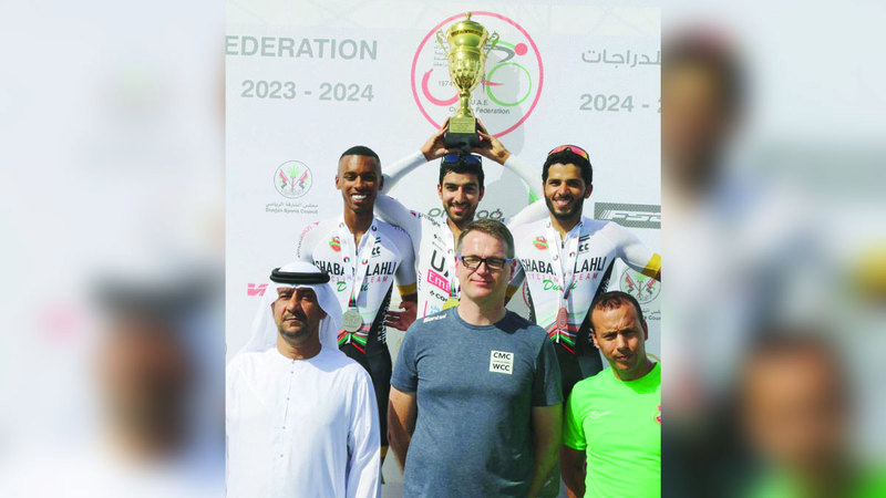 عبدالله جاسم بطل سباق الدولة للدرّاجات