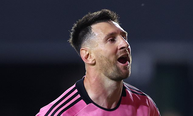 6 مساهمات في مباراة واحدة.. رقم أسطوري جديد من ميسي (فيديو)