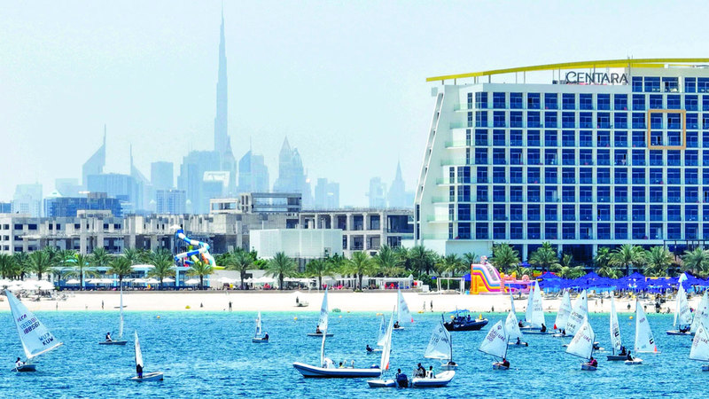 ختام كرنفال الرياضات الأولمبية البحرية في «جزر دبي»