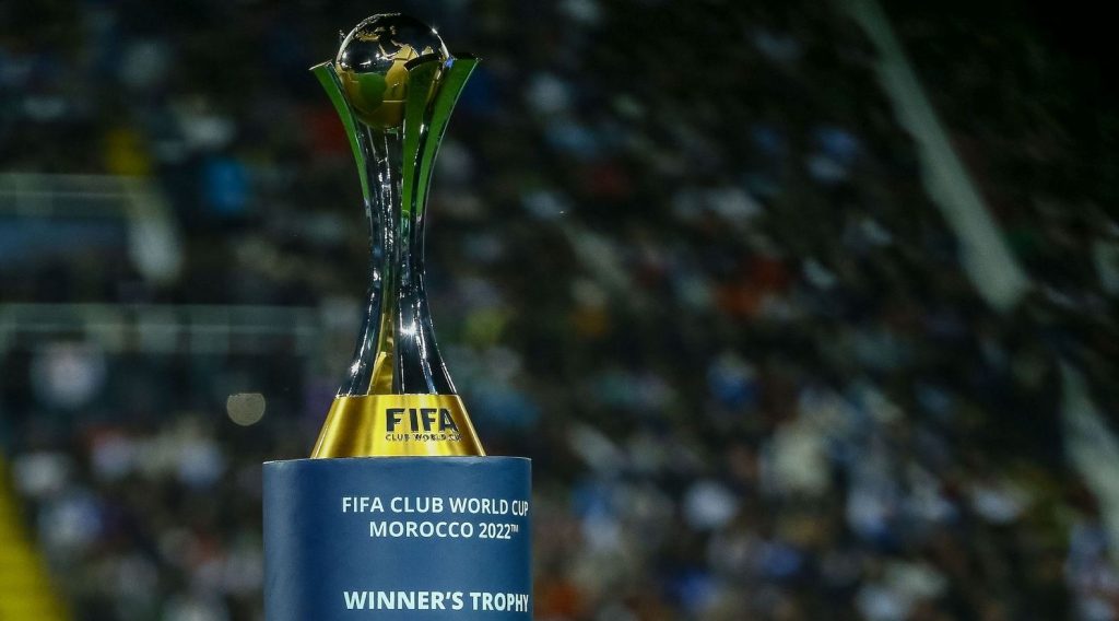 مونديال الأندية 2025: “فيفا” ينفي فرض روزنامة على روابط الدوريات