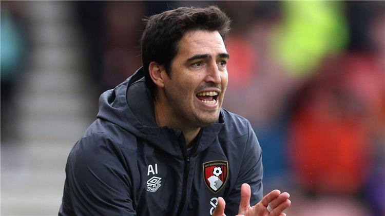 حصد أكبر عدد من النقاط بتاريخه.. بورنموث يجدد عقد إيراولا