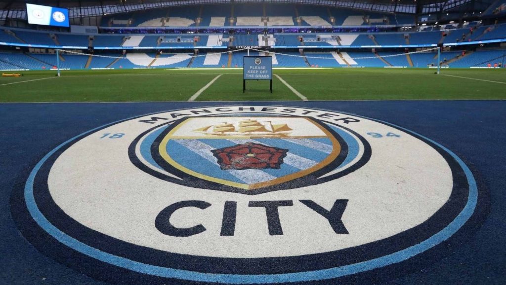 ملعبا «الاتحاد» و«الإمارات» يحسمان لقب الدروي الإنجليزي بعد مسيرة 282 يوماً