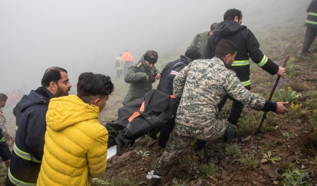 إيران تفتح تحقيقاً في أسباب حادث تحطم طائرة رئيسي