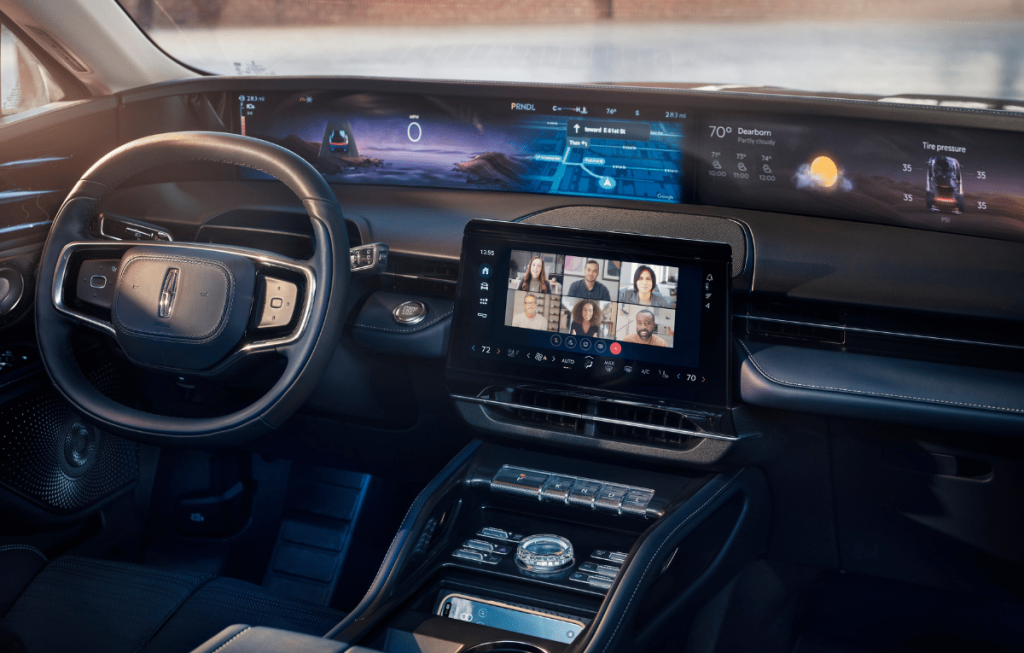 جوجل تعزز أندرويد أوتو بتطبيقات ومزايا إضافية