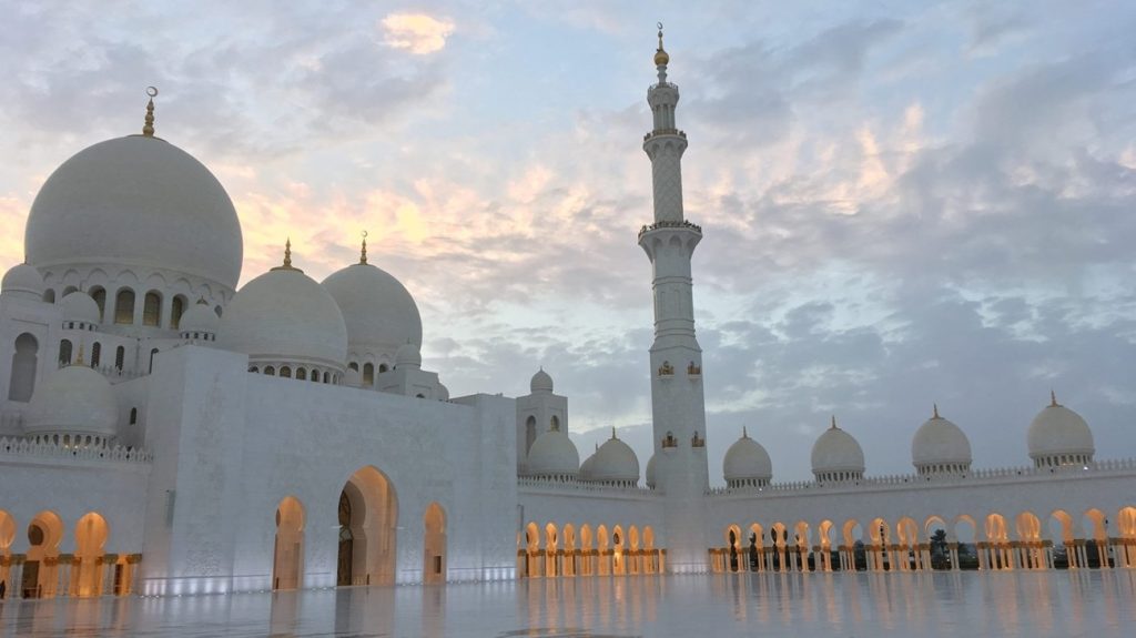 اعتماد إجازة عيد الأضحى لموظفي حكومة أبوظبي