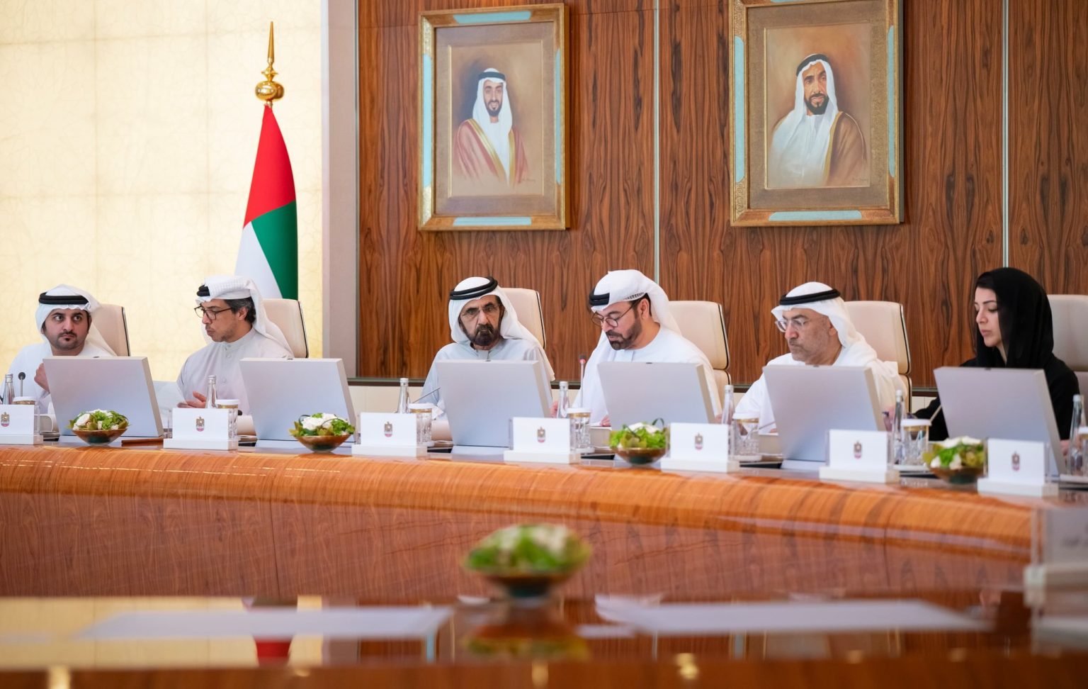 محمد بن راشد: “الجينوم الإماراتي” ينجح بجمع أكثر من 600 ألف عينة