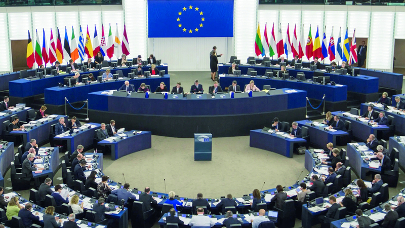 الشعبويون الأوروبيون المناهضون لمساعدات أوكرانيا يدعمون بوتين