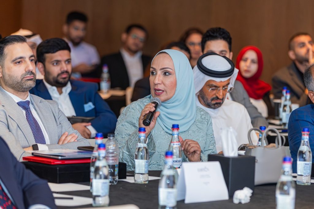 “الصناعة” تعزز جودة المنتجات عبر “تعهد الامتثال” مع 11 منصة بيع الكترونية