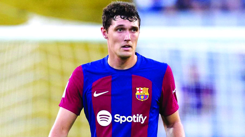 برشلونة يفقد كريستنسن للإصابة في وتر أخيل