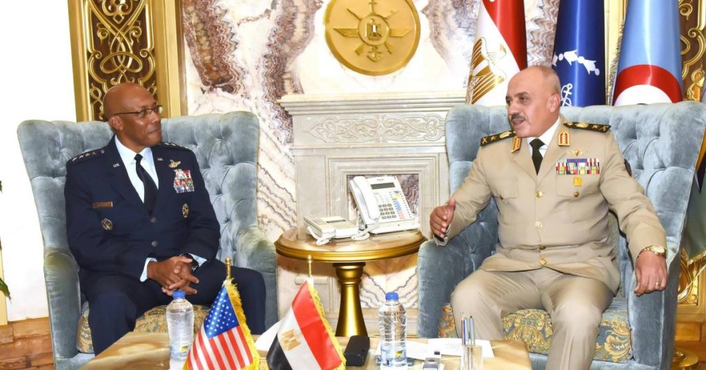 رئيس الأركان المصري يبحث مع نظيره الأميركي تطورات الأزمة في غزة