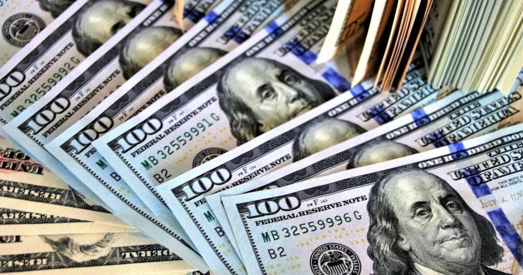 سعر صرف الدولار والدينار مقابل الشيكل اليوم السبت 12 يوليو