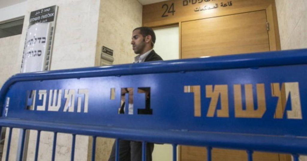 هيئة الأسرى تحذر من استغلال بعض المحامين أهالي المعتقلين في السجون
