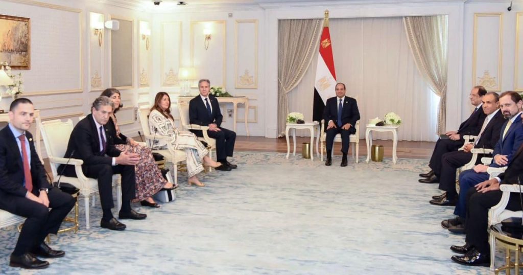تفاصيل لقاء السيسي مع بلينكن بشأن جهود وقف إطلاق النار بغزة