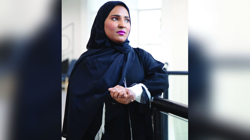 «بقشة» مريم قايد ينتج تراث الإمارات بهوية معاصرة