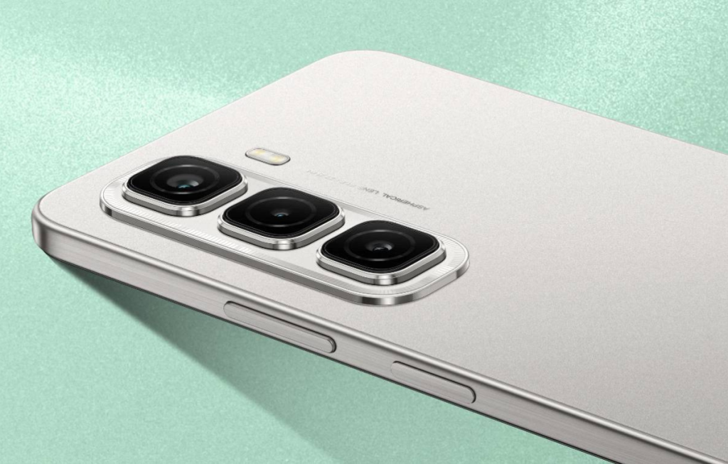 إنفينيكس تكشف عن هاتفها الذكي Hot 50 4G