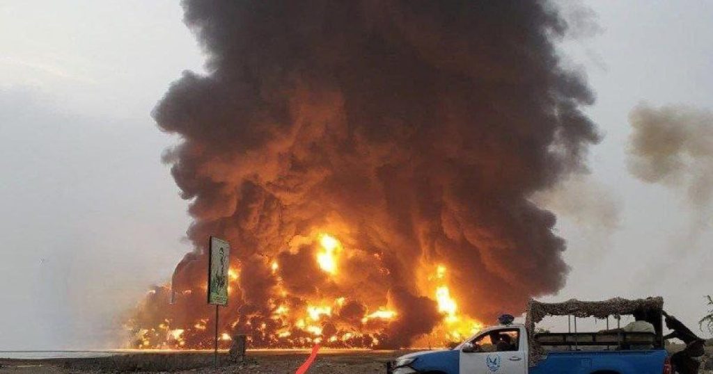 بالصور: اليمن: عدوان إسرائيلي يستهدف العاصمة صنعاء