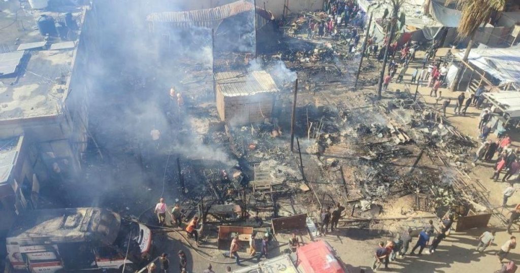 شاهد: مجزرة “اليمن السعيد”.. 16 شهيدا بقصف خيام للنازحين في جباليا