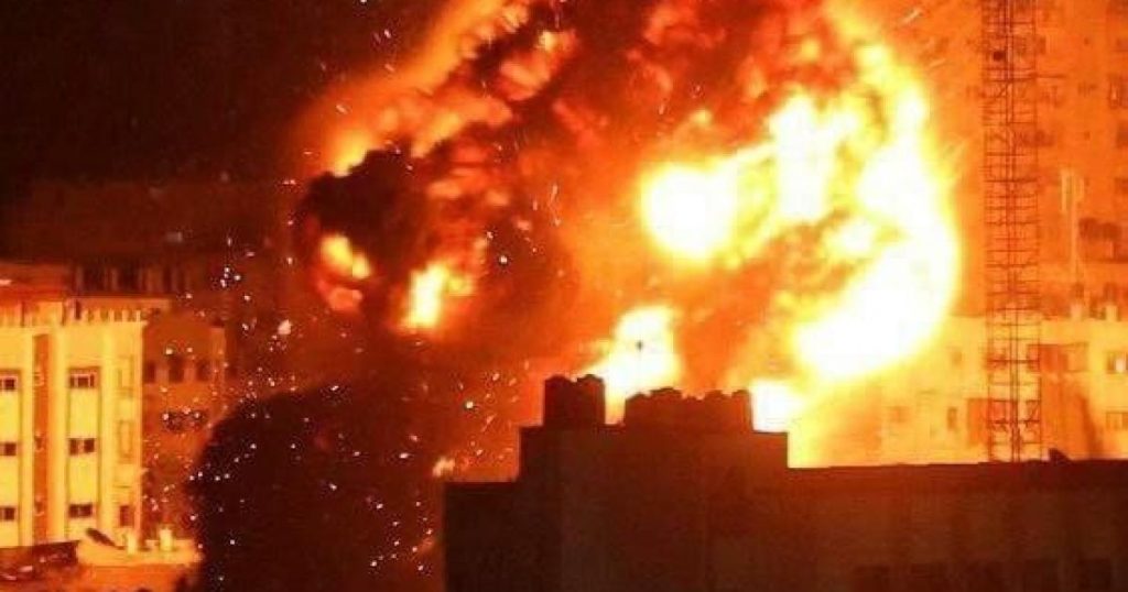 بالفيديو والصور: غارات جوية إسرائيلية تستهدف الضاحية الجنوبية