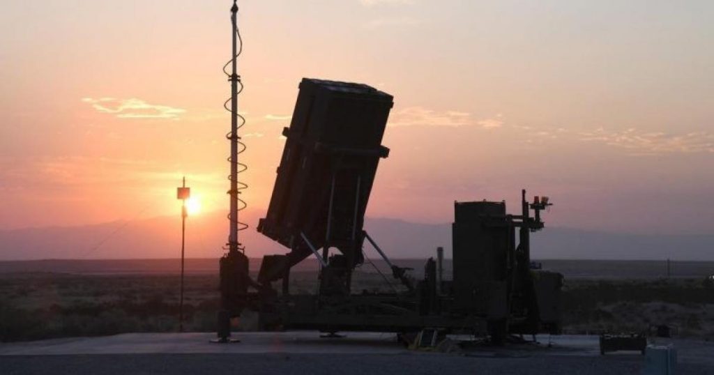 الجيش الإسرائيلي يعترض صاروخا أطلق من شمال غزة