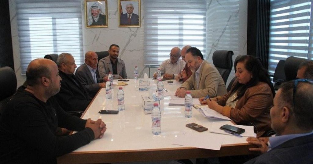 سلطة المياه :بحث التدخلات اللازمة لمساعدة المناطق المتضررة في غزة والضفة