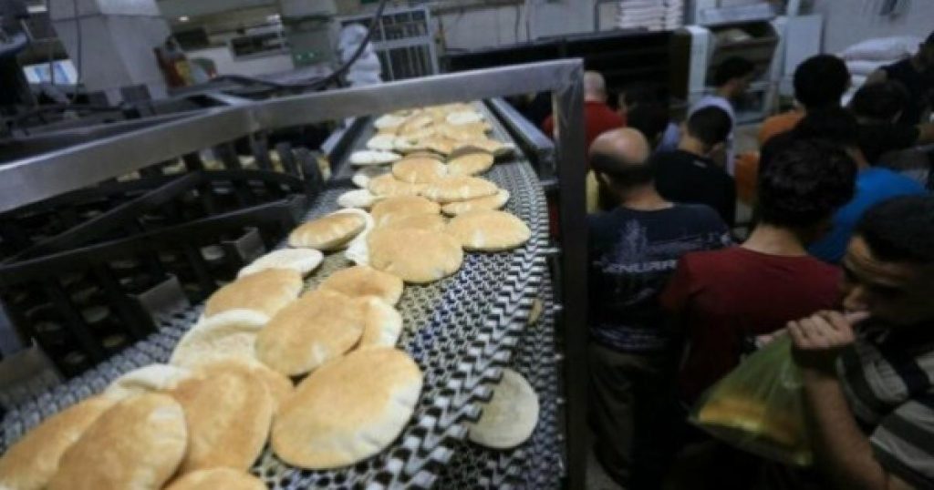 غزة – مطالبة بإنهاء أزمة الغذاء ووقف كارثة الازدحام على أبواب المخابز