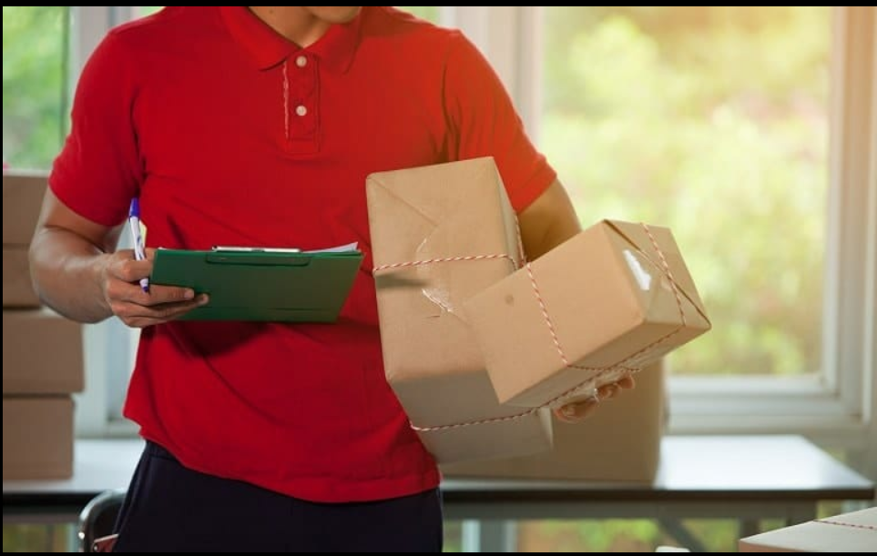 ضمان شركة الرهوان للشحن الدولي لتسليم شحناتك في الوقت المحدد بين السعودية والإمارات