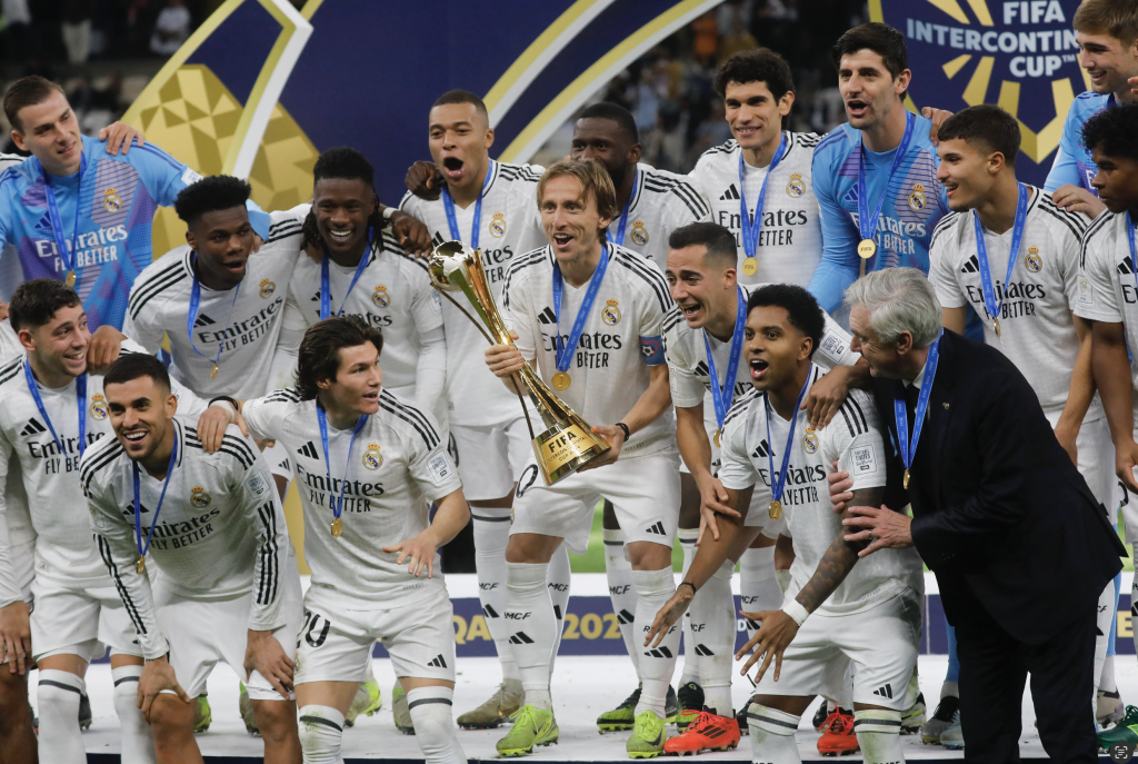ريال مدريد بطلا لكأس القارات للأندية