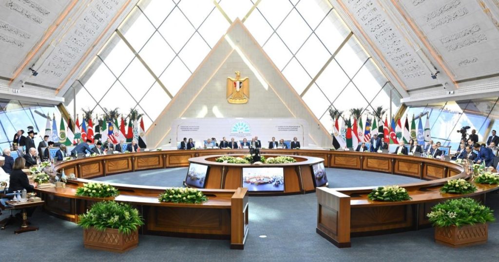 الرئيس عباس: الاجماع الدولي على وجوب إنهاء الاحتلال يتطلب إقرار خطتنا