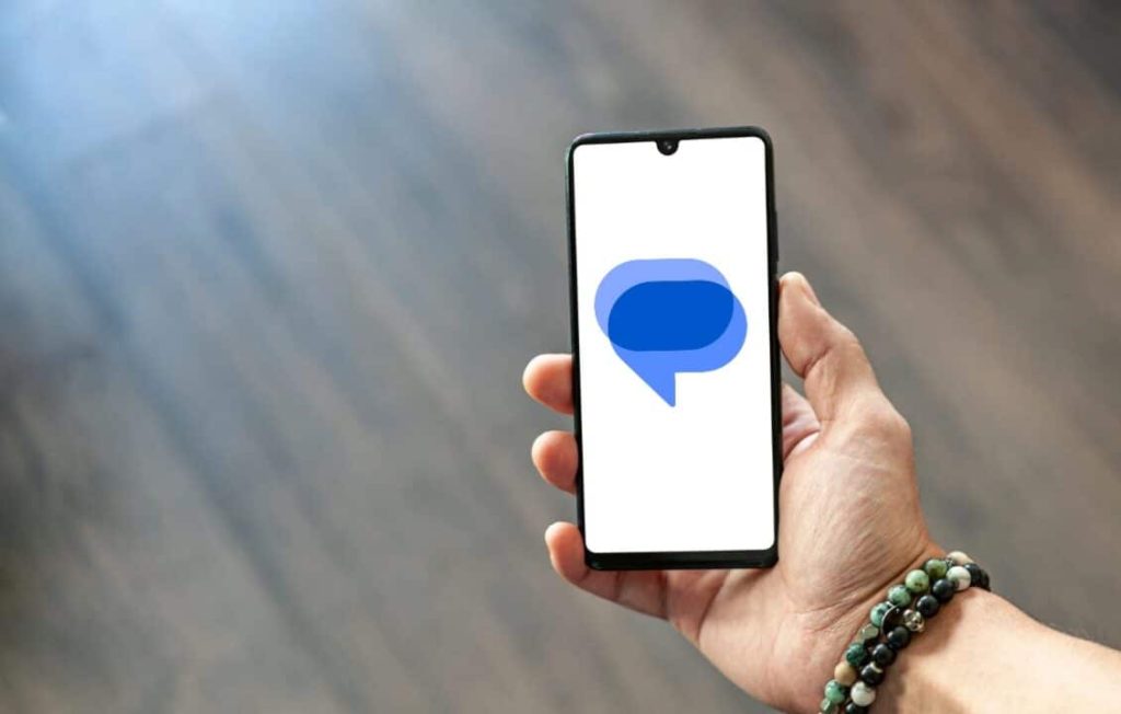 كيفية استخدام Gemini في تطبيق الرسائل في هواتف أندرويد