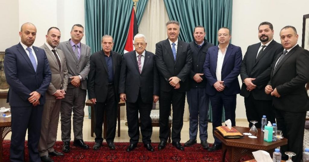 تفاصيل اجتماع الرئيس عباس بالناطقين الجدد لحركة فتح