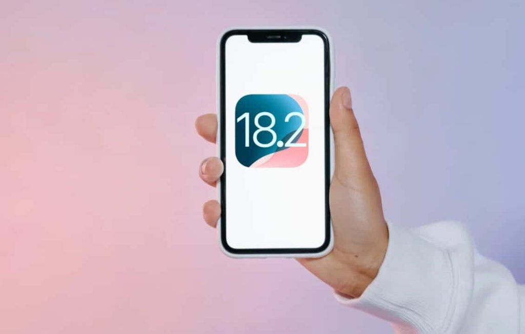 كل ما هو جديد في تحديث iOS 18.2