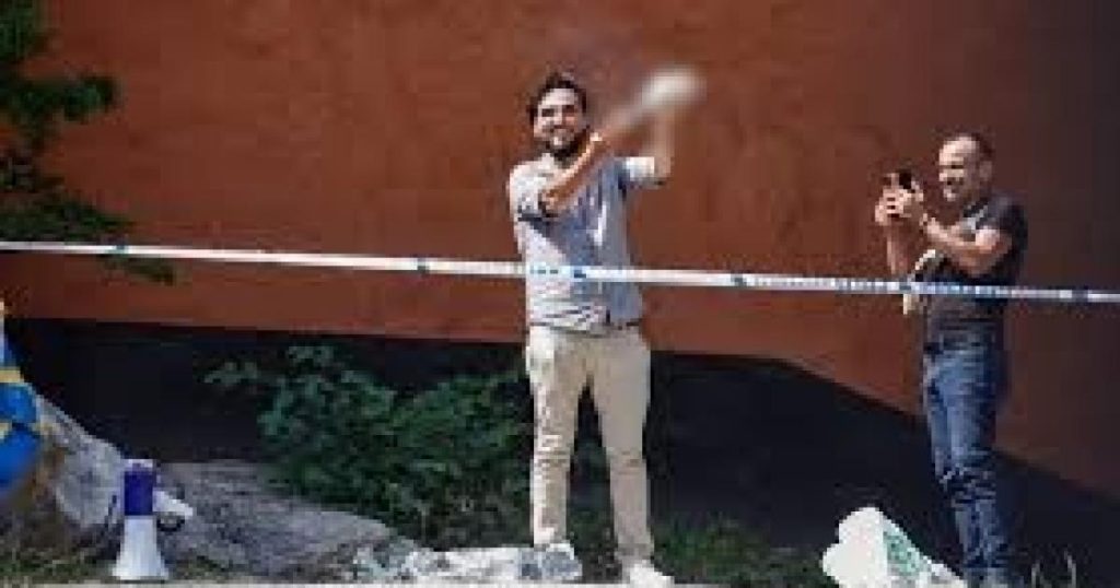 سلوان موميكا ديانته تيك توك انستقرام