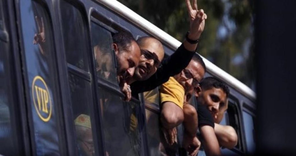حماس: تم حل عقبات الصفقة وهذا بشأن قوائم أسرانا المفرج عنهم