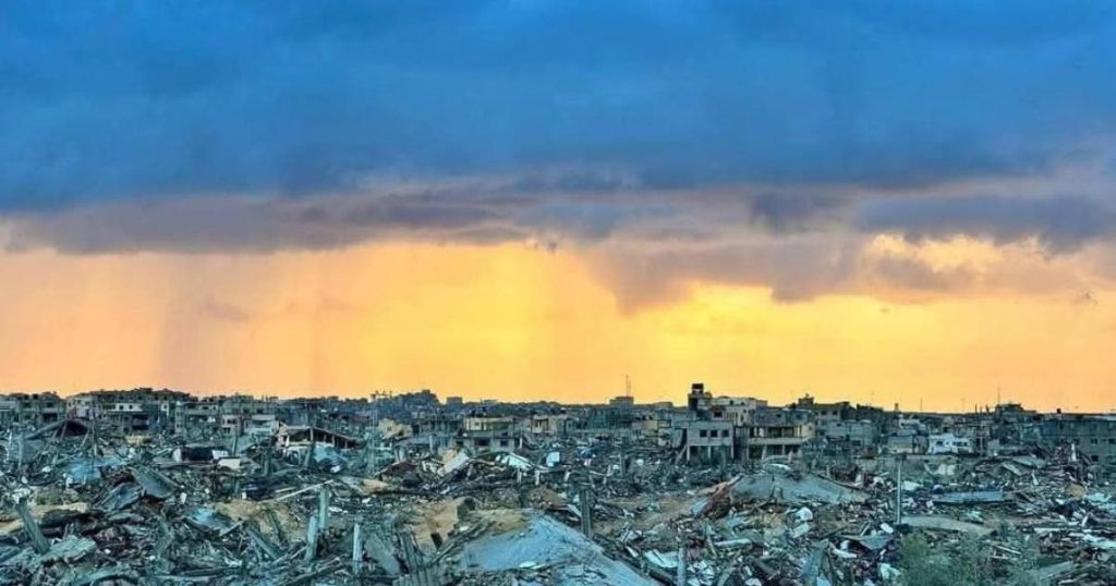 الإعلامي الحكومي بغزة: الاحتلال يمحو رفح وسط دمار ومأساة إنسانية