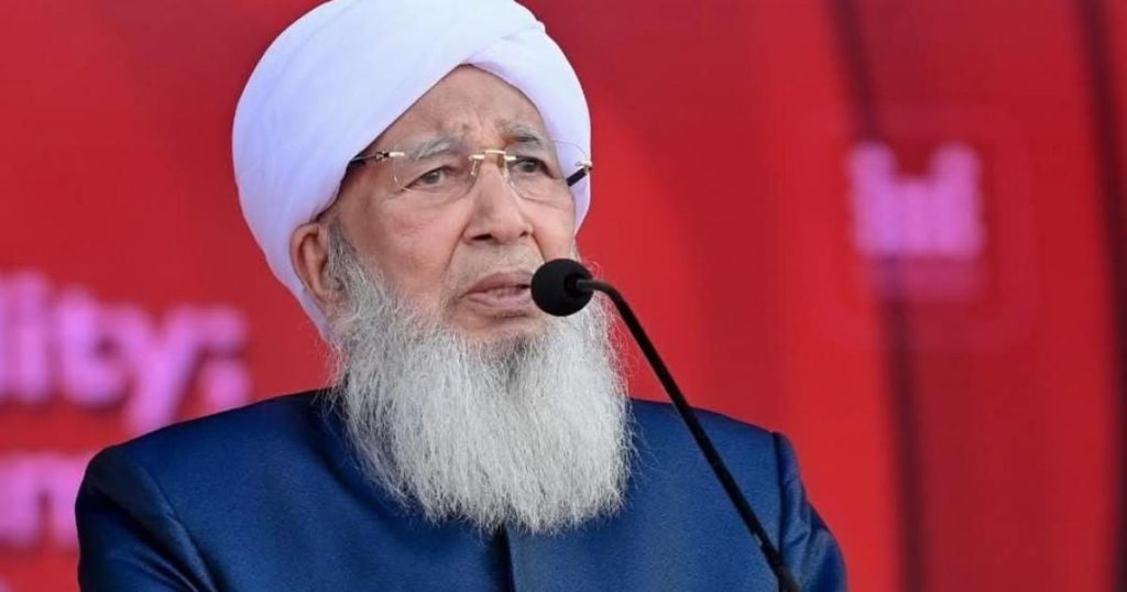 مفتي الديار الهندية: غزة ليست أرضًا عقارية يمكن شراؤها بثمن