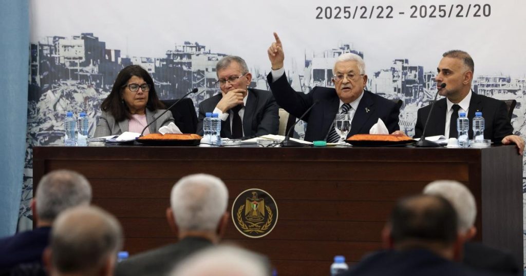 الرئيس عباس: لن نقبل بتقسيم غزة وعلى حماس إنهاء سيطرتها وتسليم سلاحها