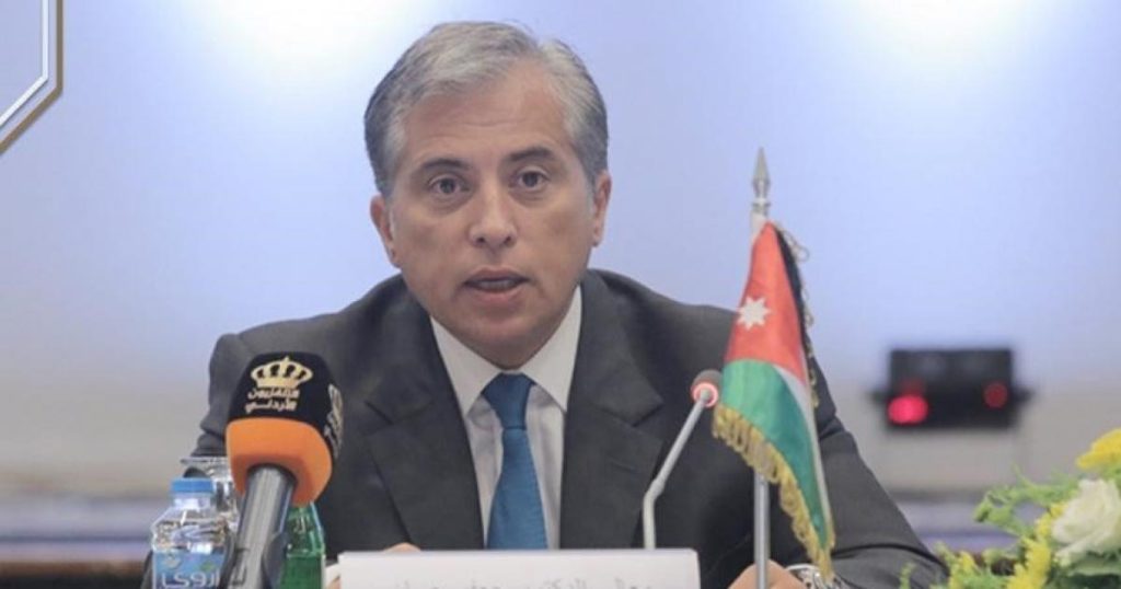 رئيس وزراء الأردن: لا توطين ولا تهجير ولا حلول على حساب بلدنا