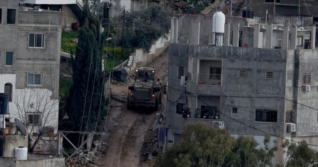 الاحتلال يواصل عدوانه على مدينة طولكرم ومخيميها لليوم الـ88 على التوالي