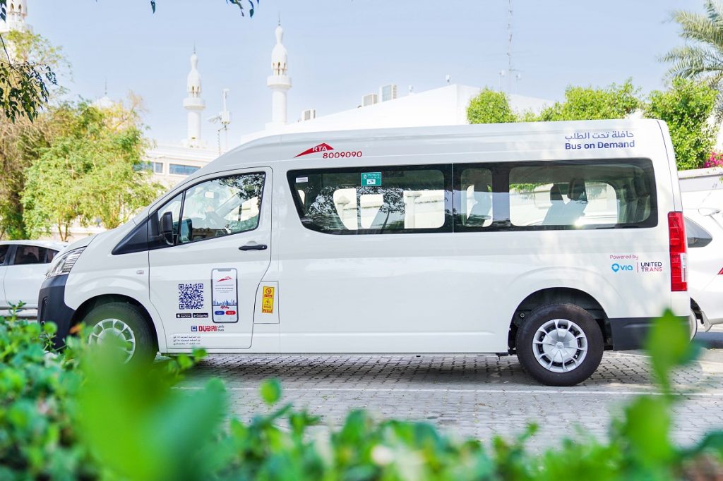 طرق دبي تضيف منطقتي عود ميثاء والبرشاء هايتس لخدمة “حافلة تحت الطلب”