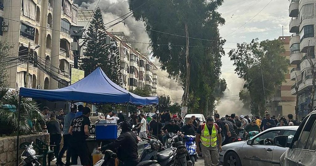 شاهد: الجيش الإسرائيلي يقصف مبنى في ضاحية بيروت الجنوبية