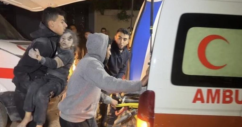 دير البلح – استشهاد الصحفي سعيد أبو حسنين وزوجته وطفلته