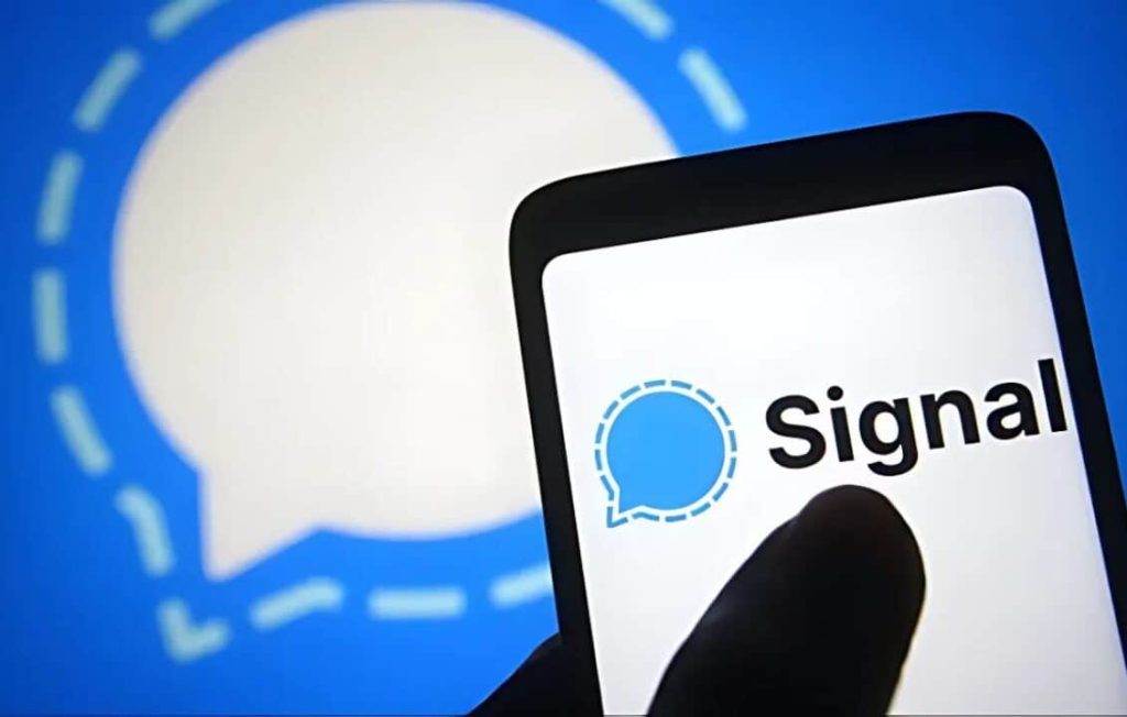 فضيحة أمنية.. تسريب خطط عسكرية أمريكية عبر تطبيق سيجنال