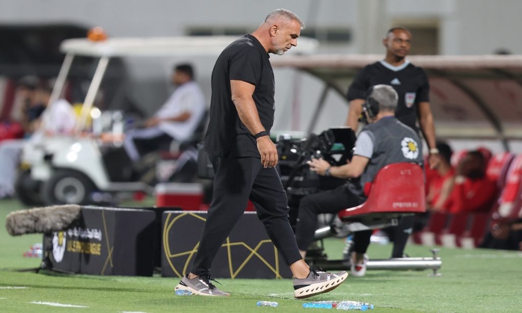 مصدر يكشف عن 3 شروط يضعها كوزمين لتدريب منتخب الإمارات