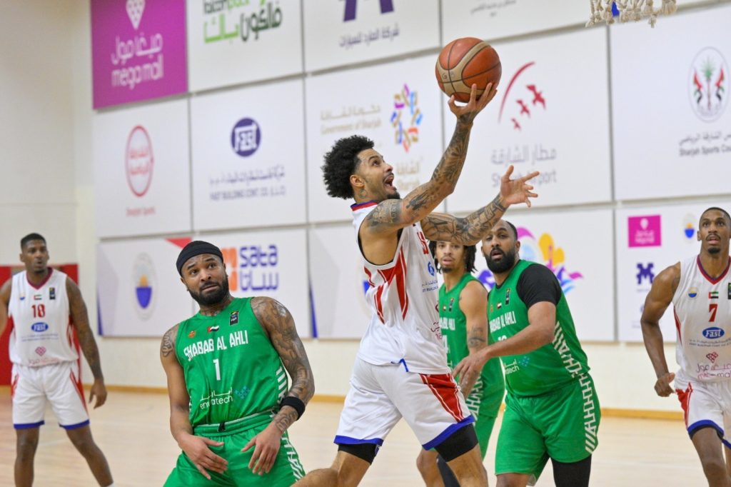 «سلة» تهدي شباب الأهلي الفوز على اتحاد جدة