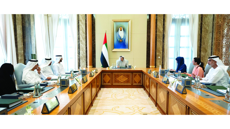 منصور بن زايد: «أبوظبي للتنمية» يعزز مكانة الإمارات مساهماً رئيساً في المساعدات الإنمائية العالمية