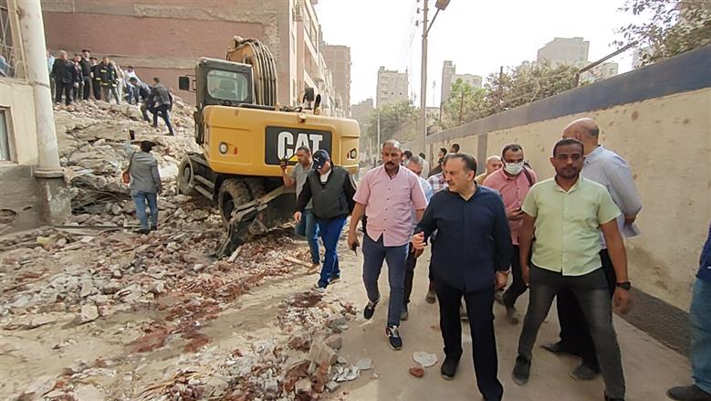 وفيات وإصابات جراء انهيار مبنى من 4 طوابق في أسيوط