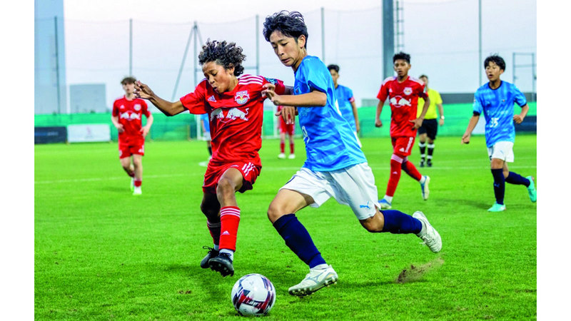 44 فريقاً يشاركون في «كأس مينا» لكرة القدم للناشئين